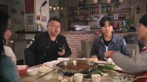 男生饭店吃瓜,一场意外的美食与八卦之旅