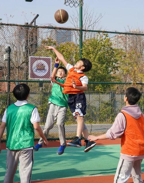 篮球服吃瓜,揭秘篮球明星们的时尚与个性