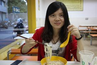 吃瓜杭州西湖李苗苗,探寻李苗苗的瓜界传奇