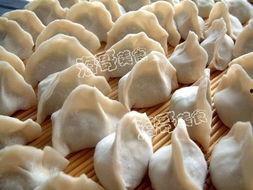 蛇瓜包饺子吃,传统美食新体验