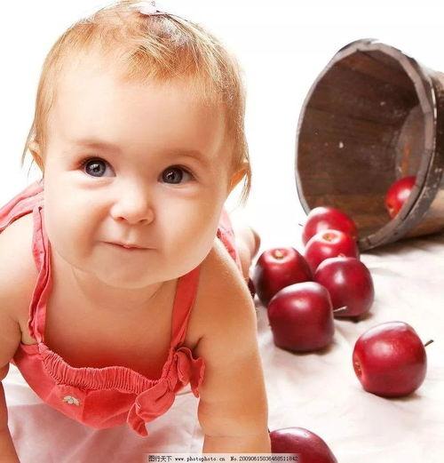 宝宝吃瓜文案,甜蜜瓜果盛宴