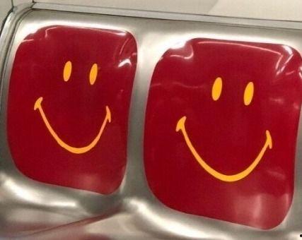 排队吃瓜文案搞笑,笑料连连，揭秘人间百态