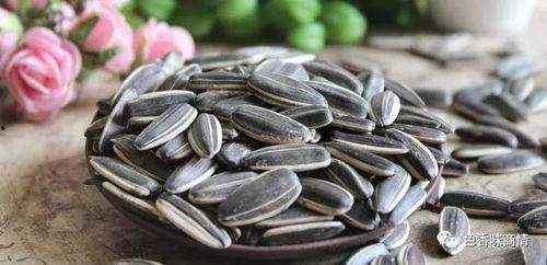 吃瓜和吃瓜子图片对比,视觉对比下的美味诱惑