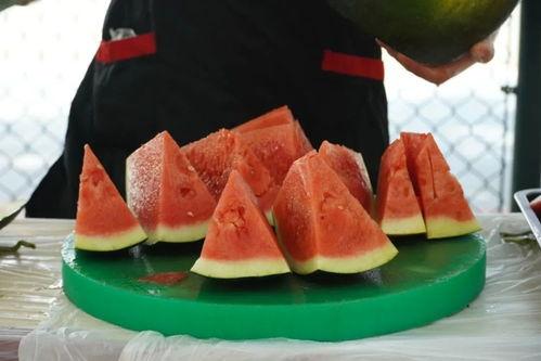 早晨空腹吃瓜,揭秘健康饮食新风尚