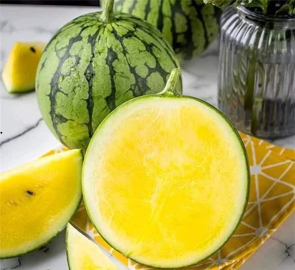 东北吃瓜不吃瓤,吃瓜不吐籽，品味独特风味