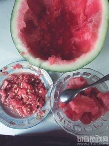 吃瓜要把瓜籽挑光了吃,吃瓜新风尚