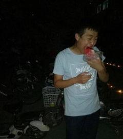 求婚文案吃瓜群众,一场别开生面的爱情盛宴