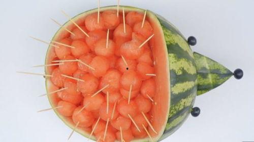 吃瓜切手,吃瓜群众变身“痛”体验