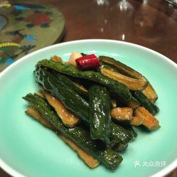 吃黄河脆瓜,甘甜可口，回味无穷的夏日美味