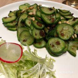 吃黄河脆瓜,甘甜可口，回味无穷的夏日美味