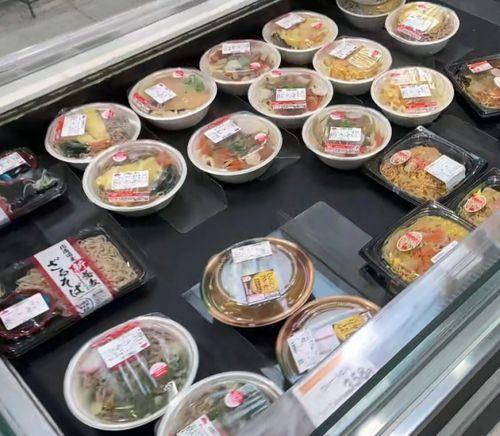 外卖体育学院吃瓜,吃瓜群众揭秘校园美食风云